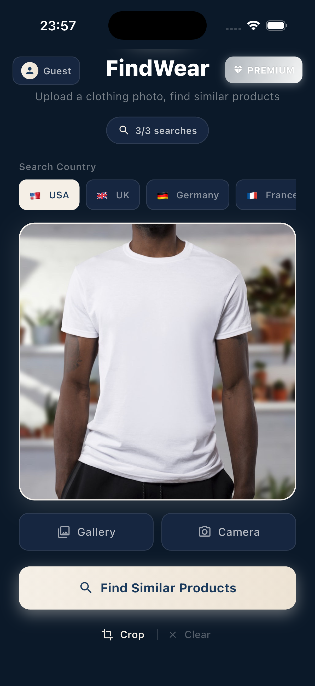 FindWear — photo selected, ready to search